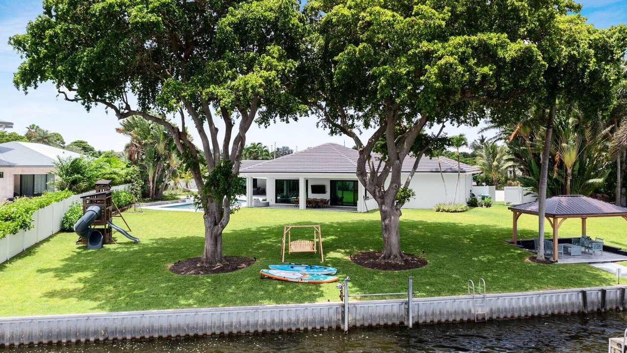 Photo of Outdoor in Lake Ida Shores