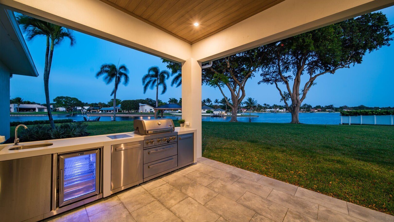 Photo of Outdoor in Lake Ida Shores