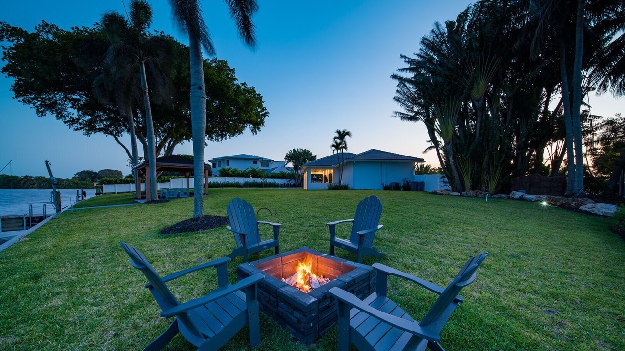 Photo of Others in Lake Ida Shores