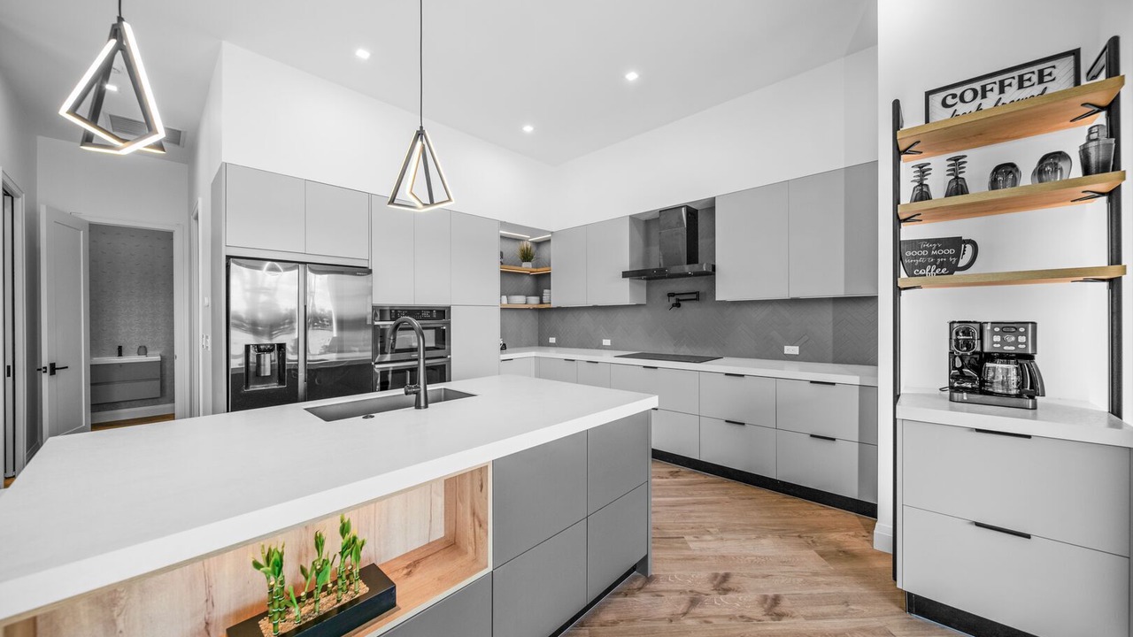 Photo of Others in Lake Ida Shores