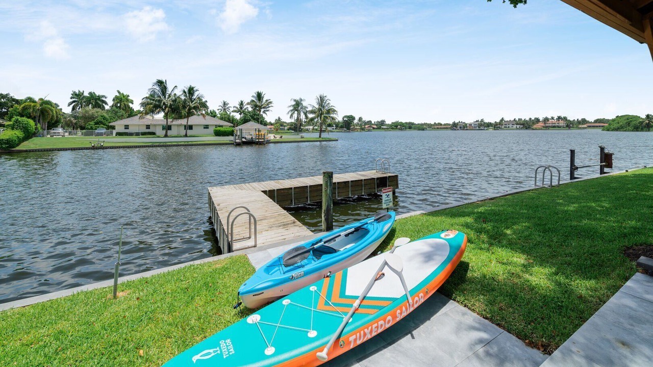 Photo of Others in Lake Ida Shores