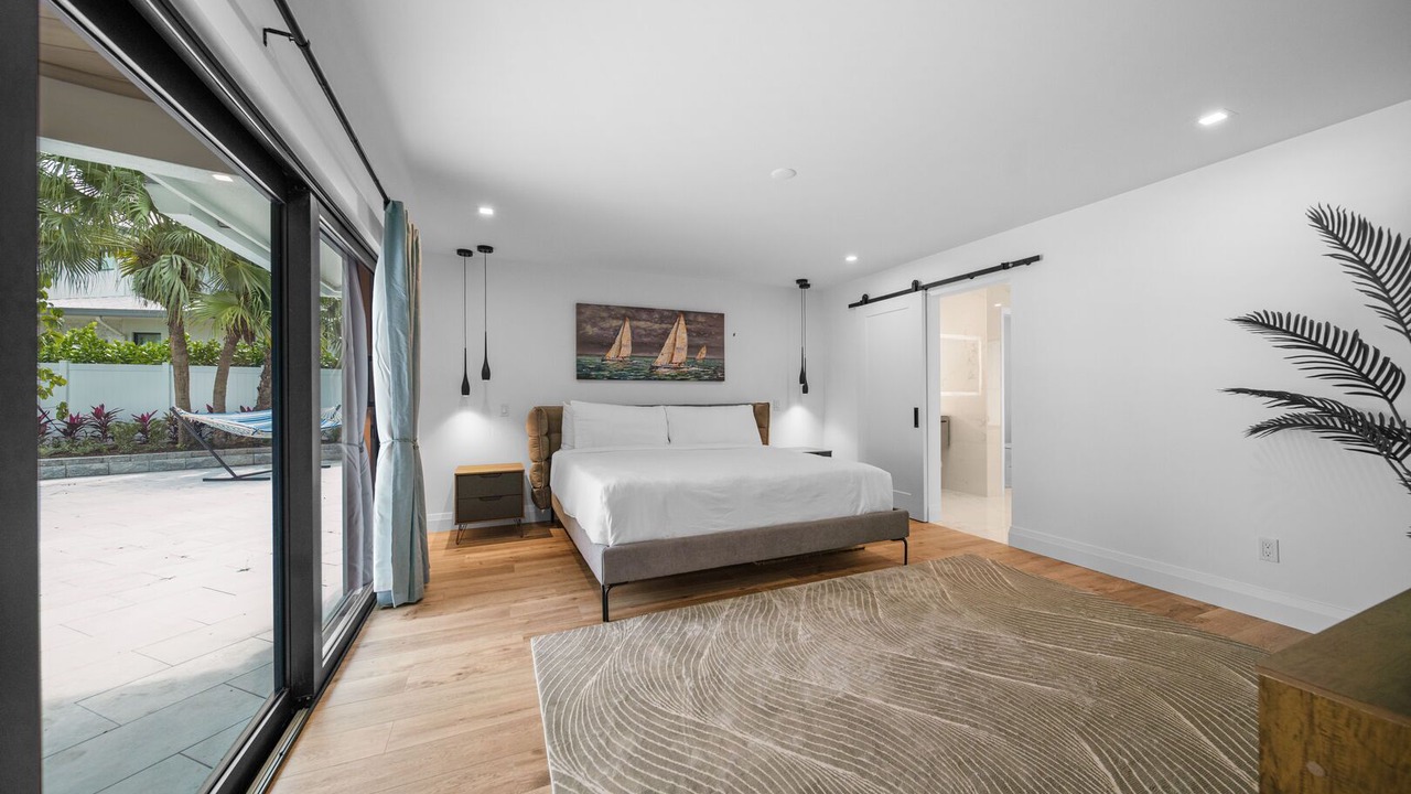 Photo of Others in Lake Ida Shores