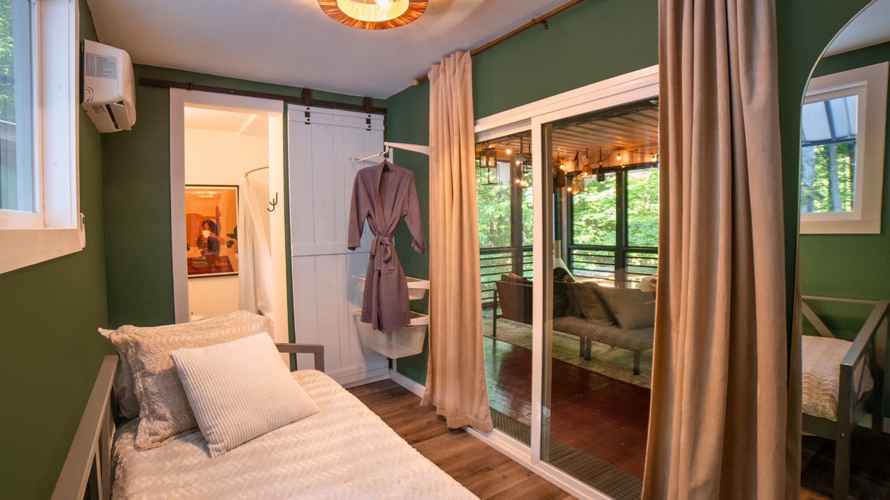 Photo of Bedroom in Saint Andrews