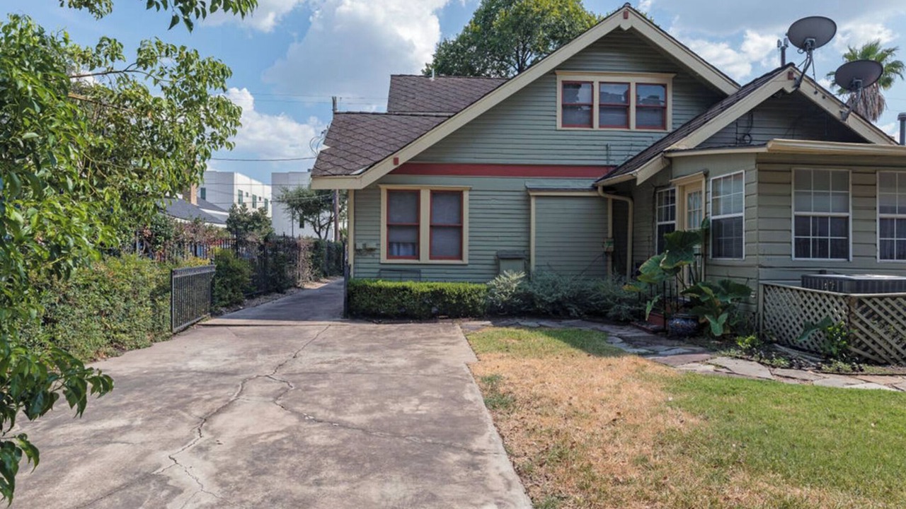 Photo of Outdoor in Neartown