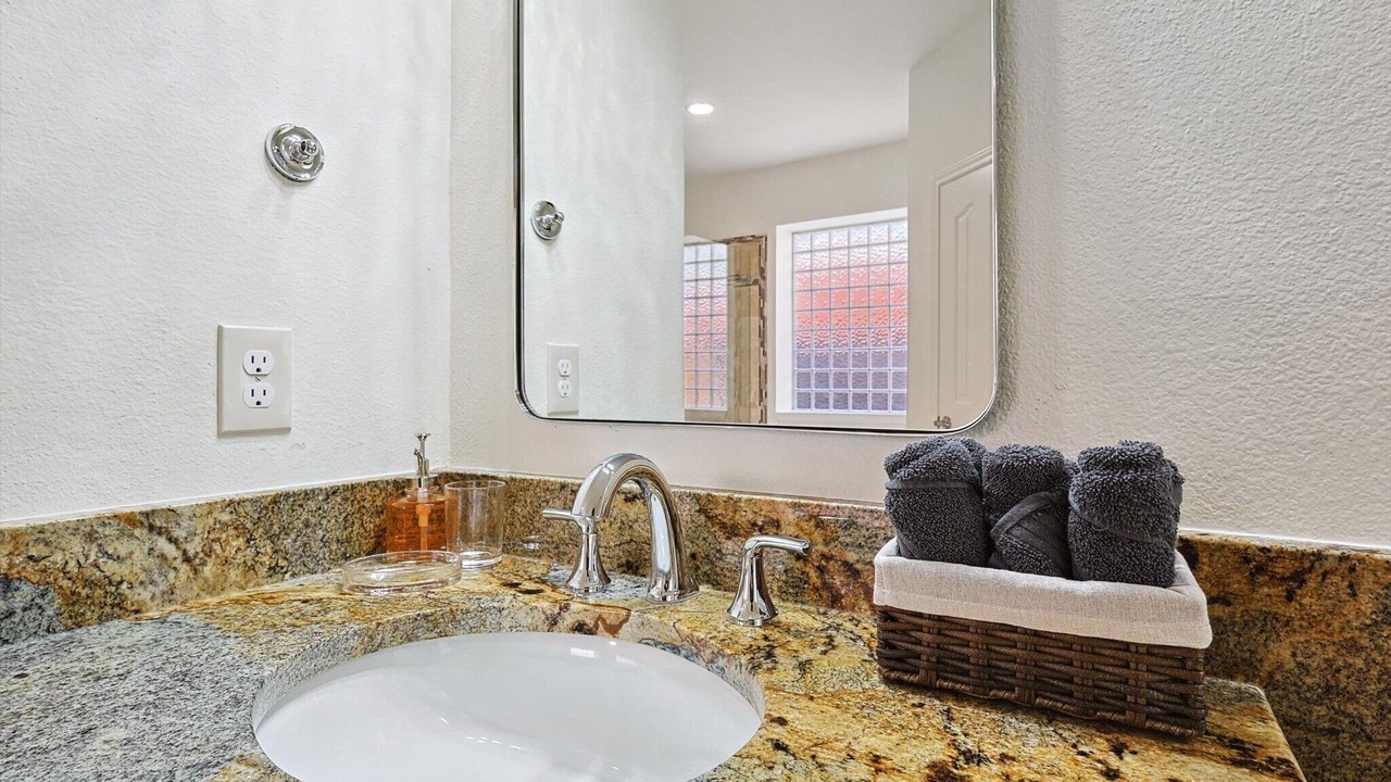 Photo of Bathroom in Frisco