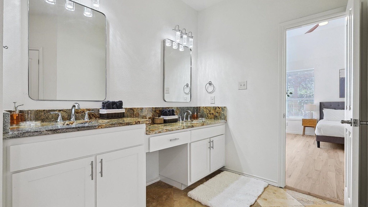 Photo of Bathroom in Frisco