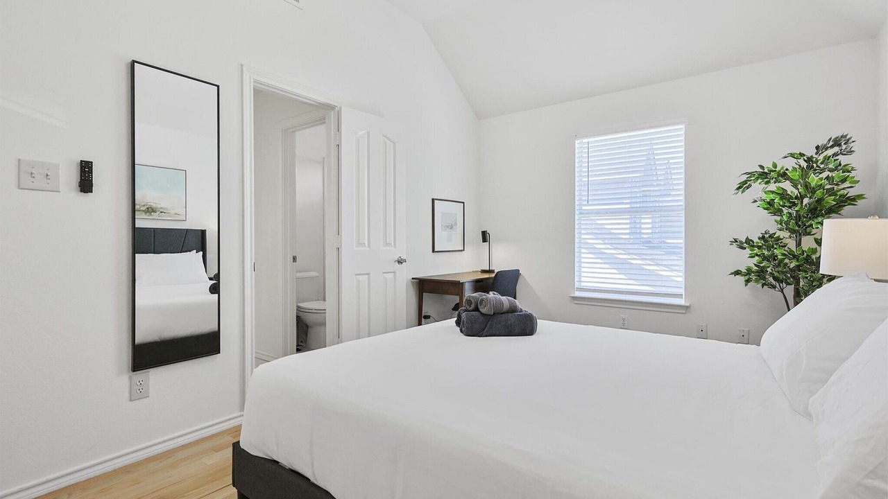 Photo of Bedroom in Frisco