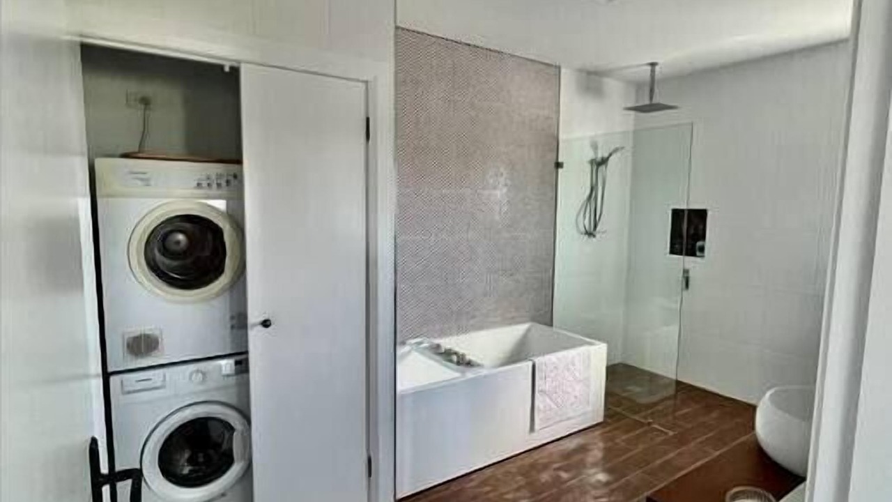 Photo of Bathroom in Lithgow City Council