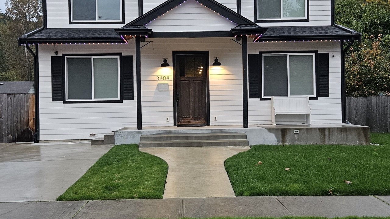 Photo of Others in Renton