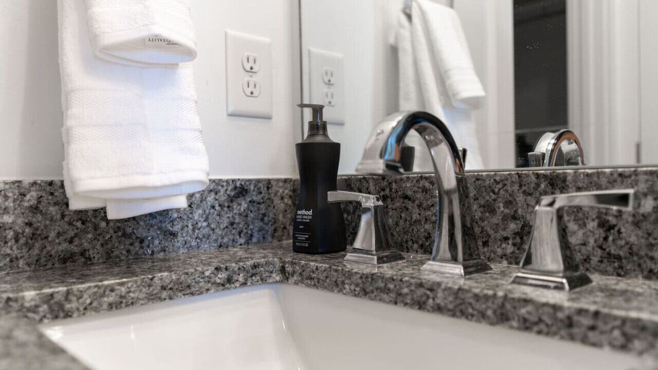 Photo of Bathroom in Eighth Avenue