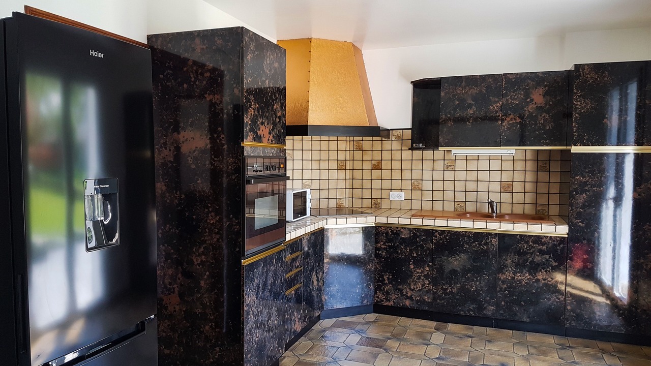 Photo of Kitchen in Juzet-de-Luchon