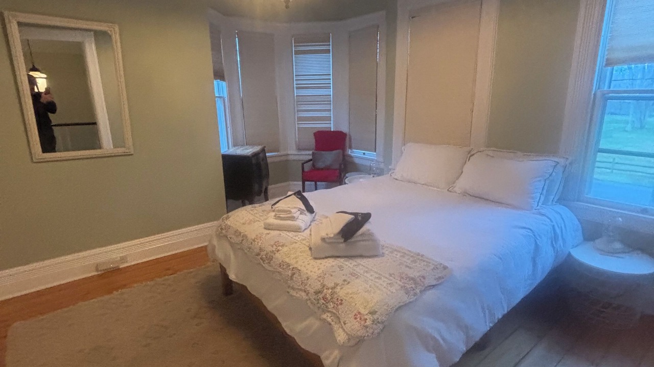 Photo of Bedroom in Claverack-Red Mills