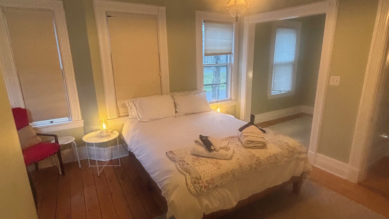 Photo of Bedroom in Claverack-Red Mills