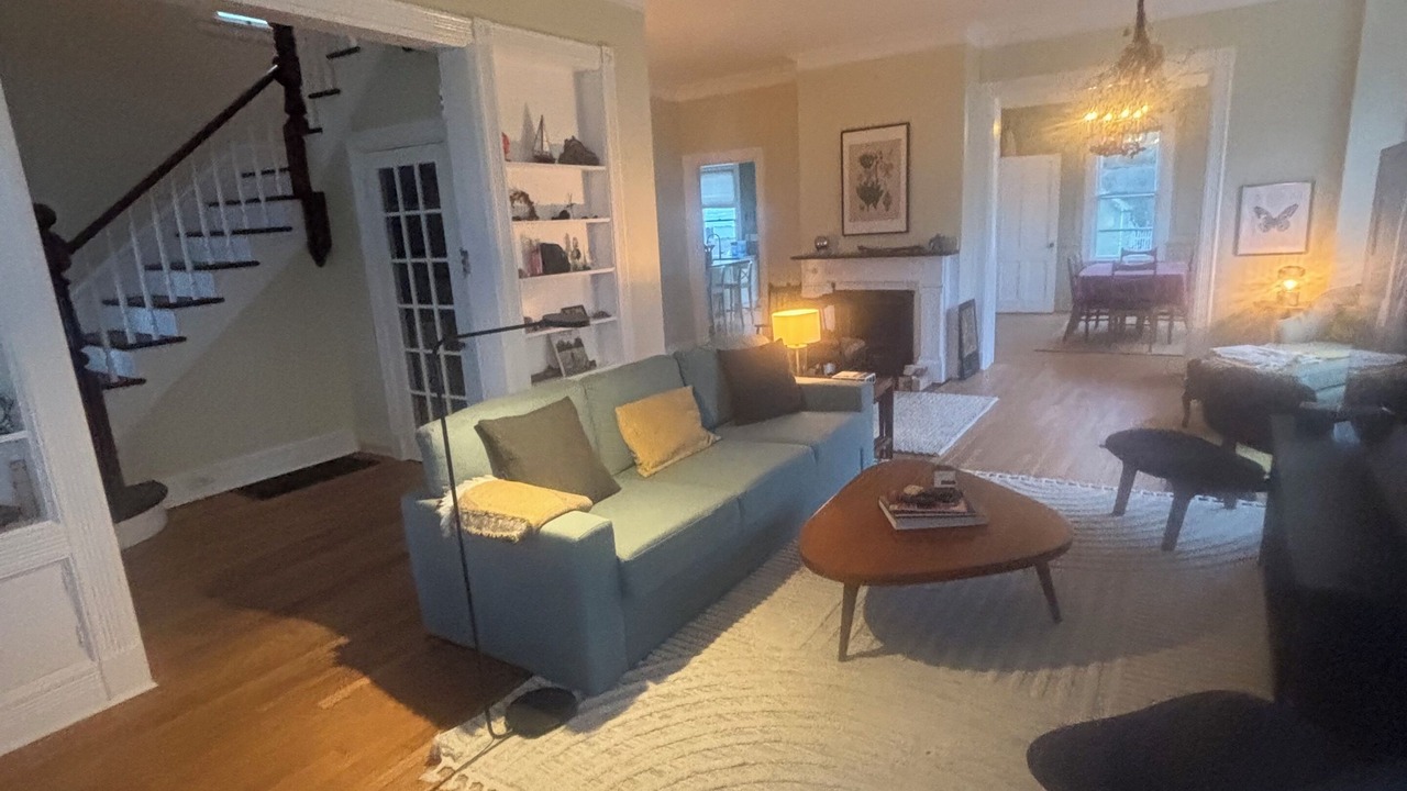 Photo of Livingroom in Claverack-Red Mills