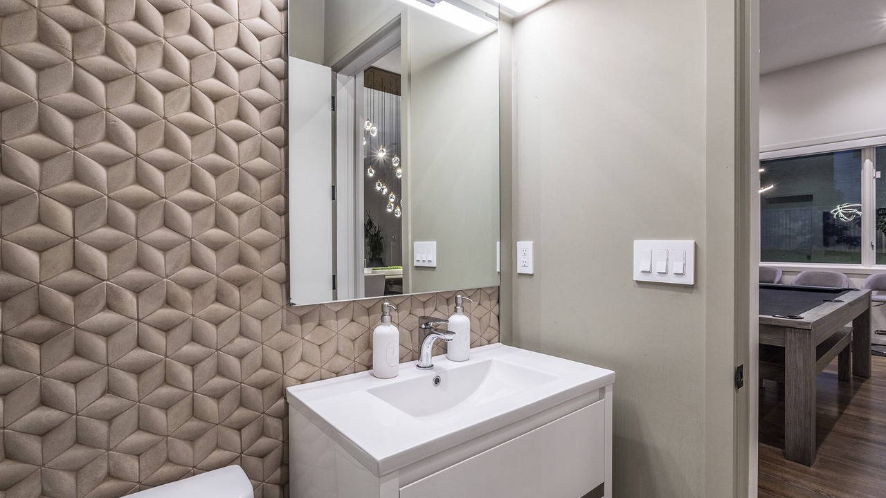 Photo of Bathroom in Lavista Park