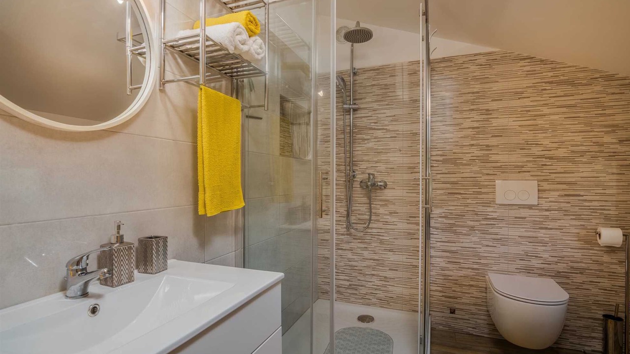 Photo of Bathroom in Gabonjin