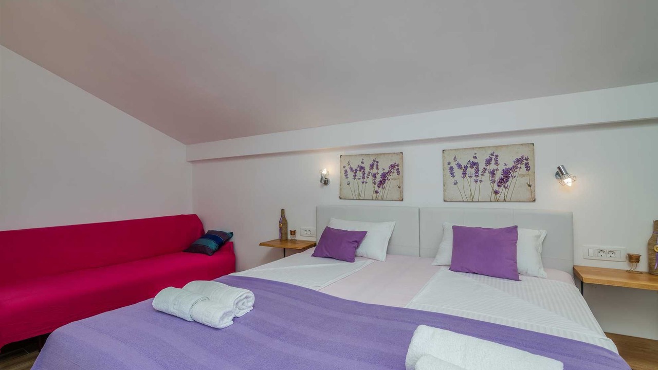 Photo of Bedroom in Gabonjin