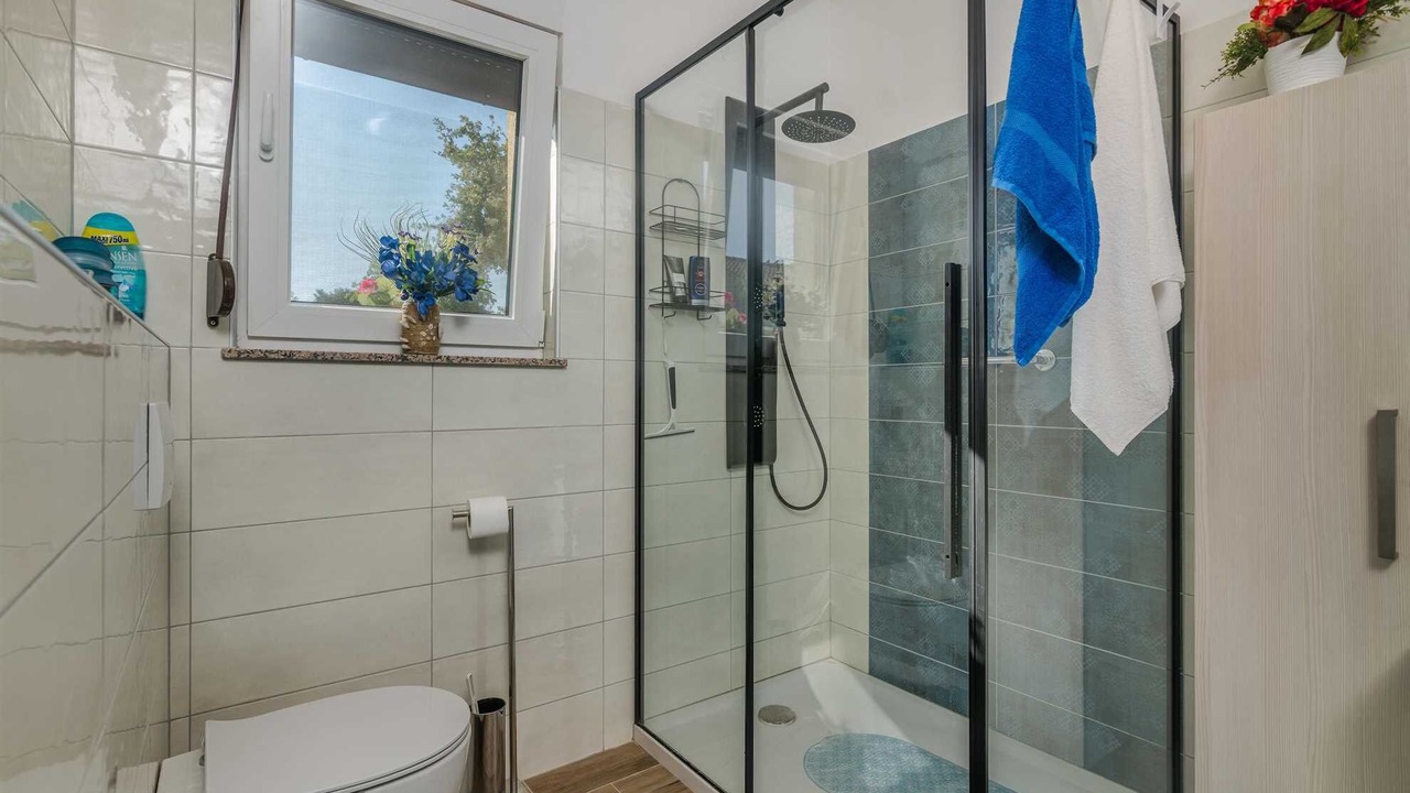 Photo of Bathroom in Gabonjin