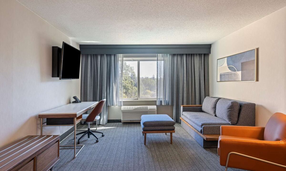 Photo of Others in Pleasant Hill