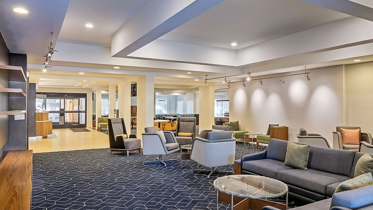 Photo of Others in Pleasant Hill