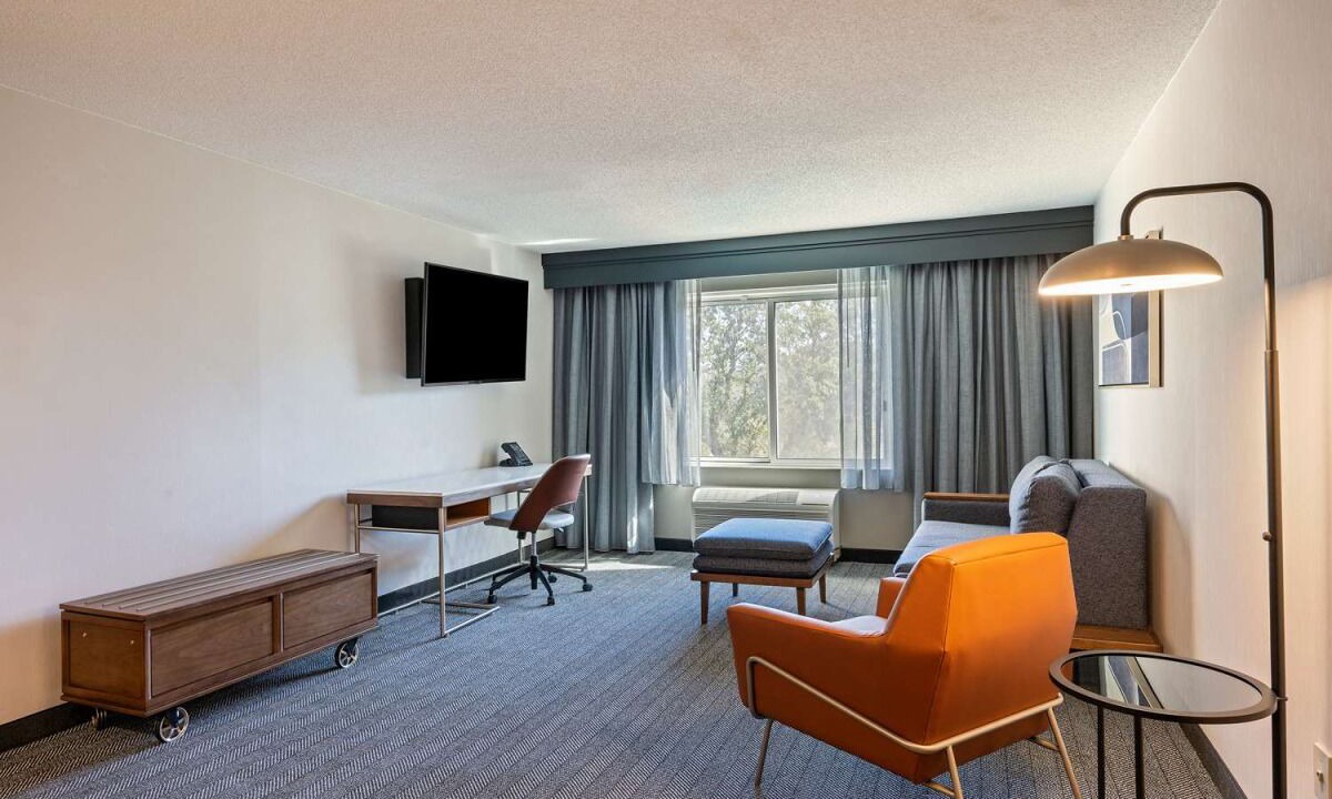 Photo of Others in Pleasant Hill