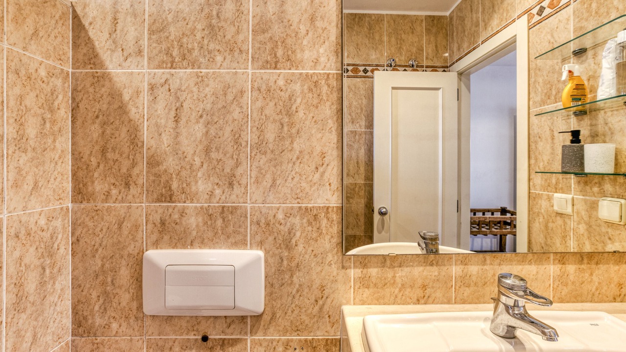 Photo of Bathroom in Navata