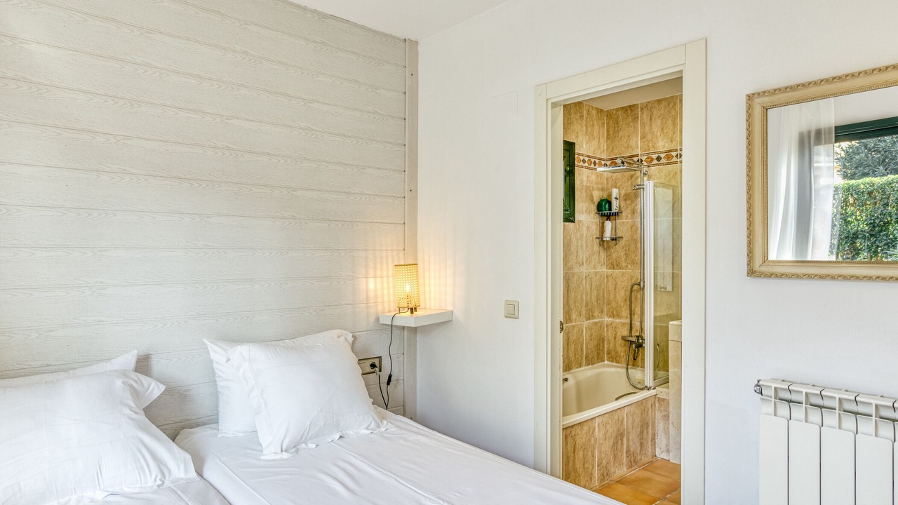 Photo of Bathroom in Navata