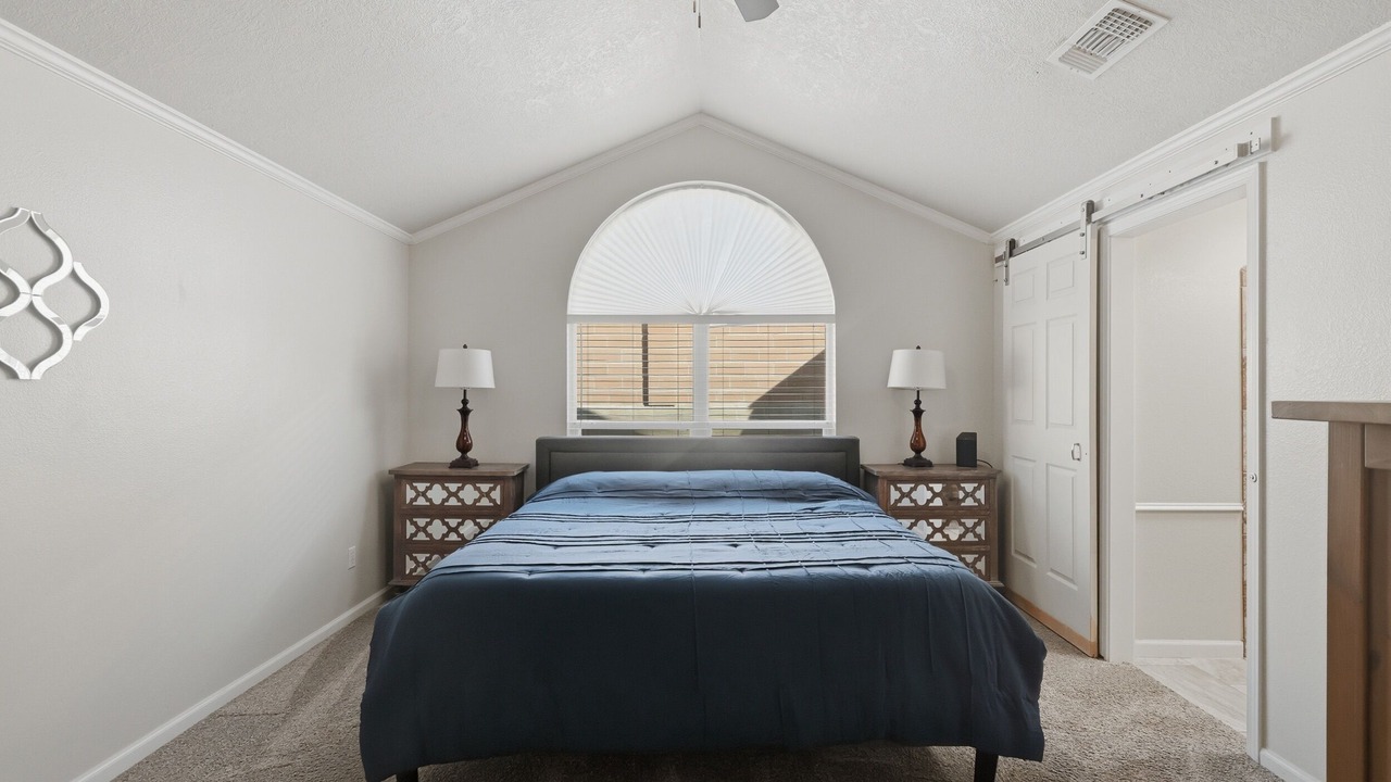 Photo of Bedroom in Westgate Heights