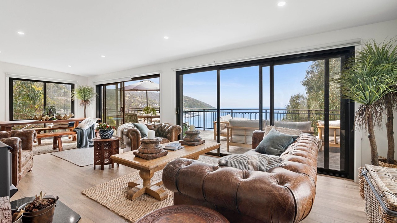 Photo of Livingroom in Wye River