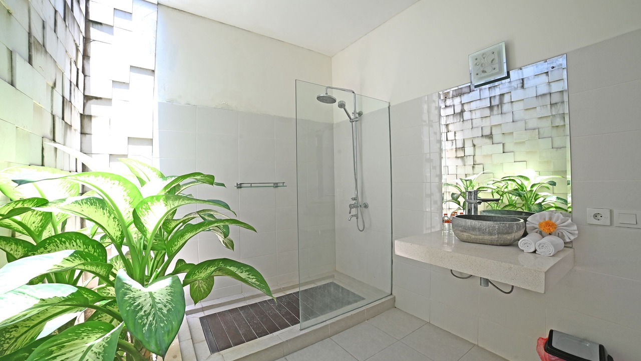Photo of Bathroom in Nakula