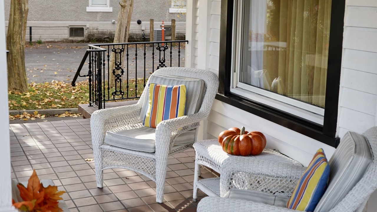 Photo of Outdoor in Utica