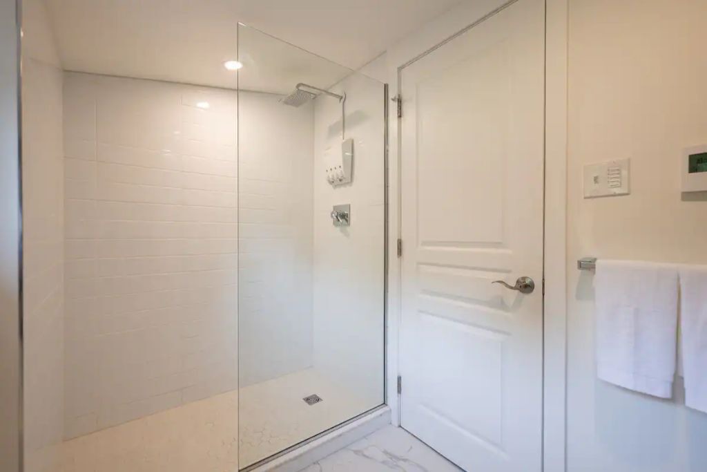 Photo of Bathroom in Kingsport