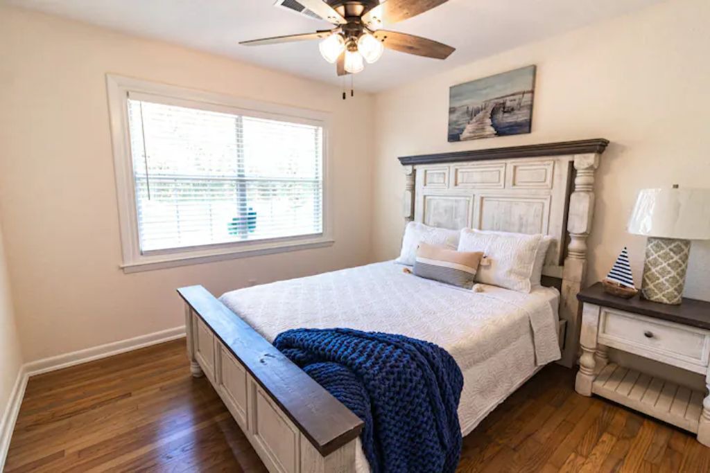 Photo of Bedroom in Pasadena