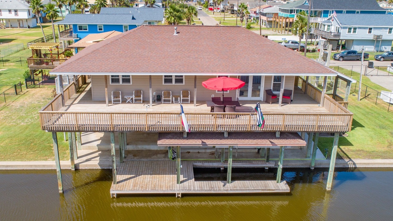 Photo of Outdoor in Jamaica Beach