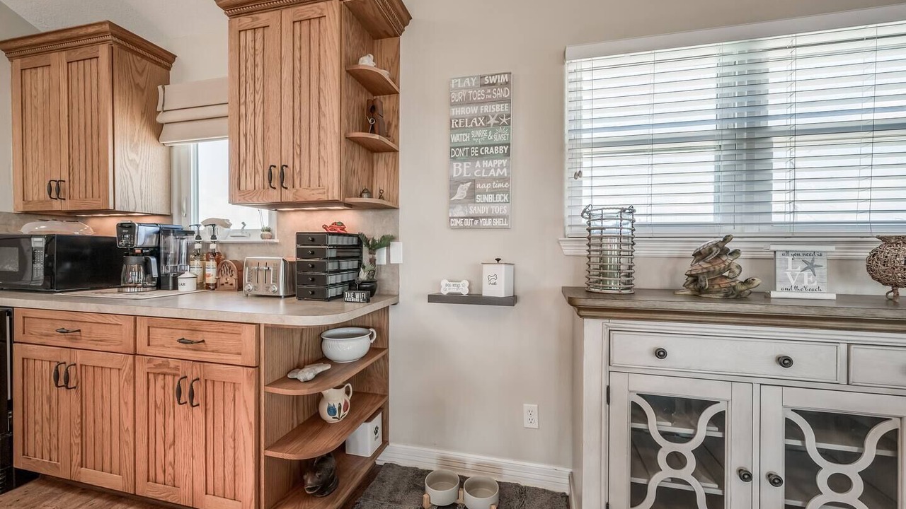 Photo of Kitchen in Jamaica Beach