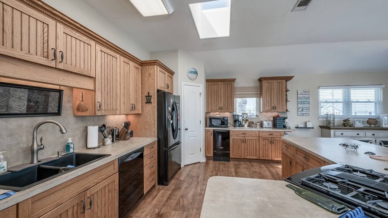 Photo of Kitchen in Jamaica Beach