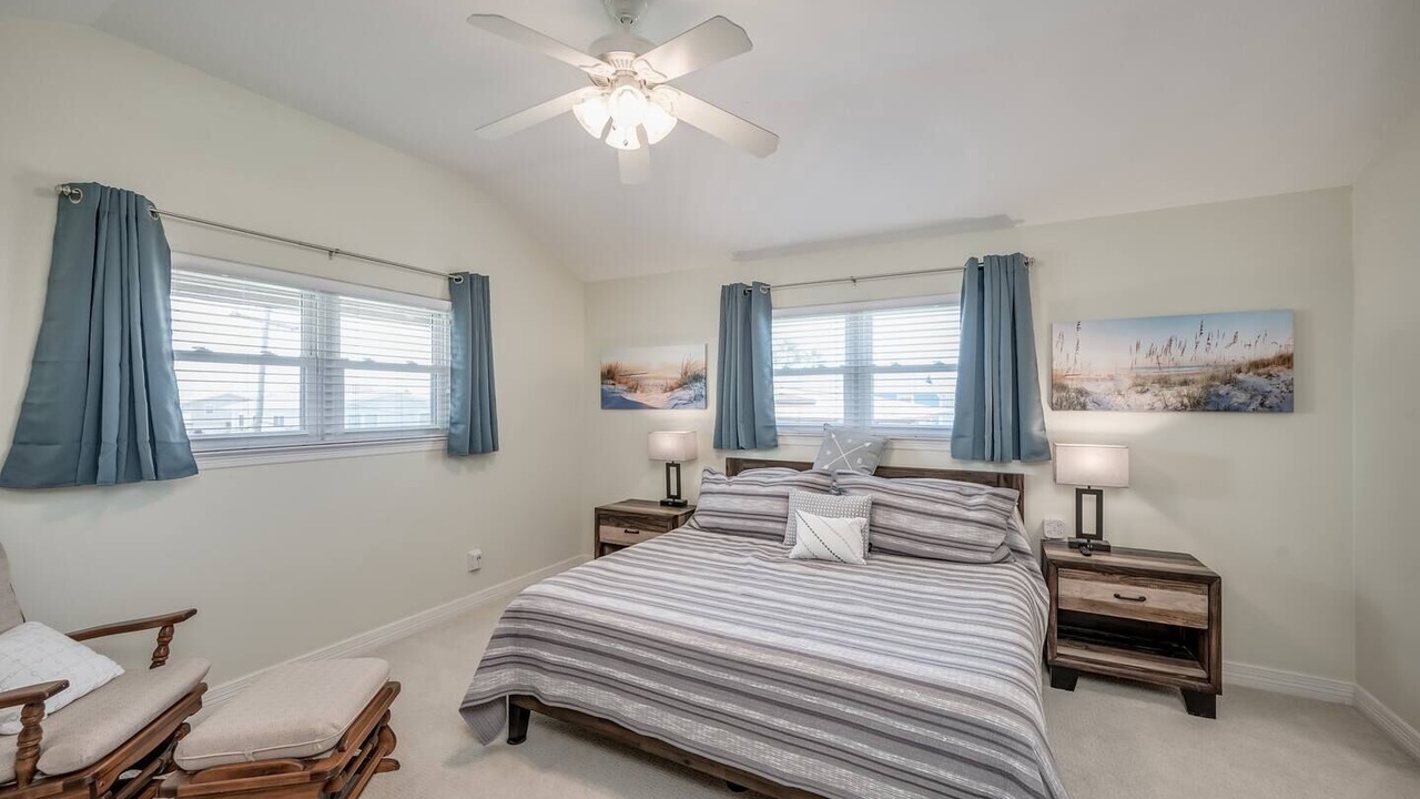 Photo of Bedroom in Jamaica Beach