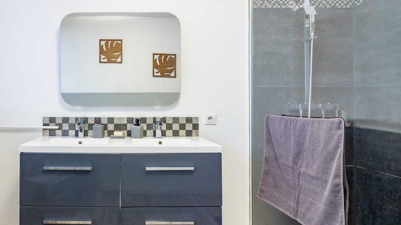Photo of Bathroom in Saint-Georges