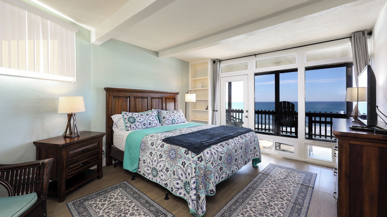 Photo of Bedroom in South Oceanside