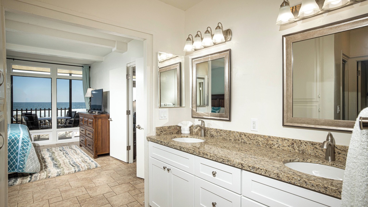 Photo of Bedroom in South Oceanside