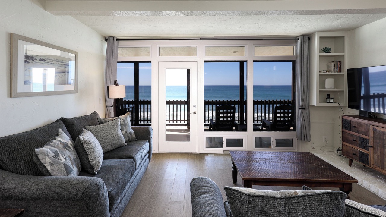 Photo of Livingroom in South Oceanside