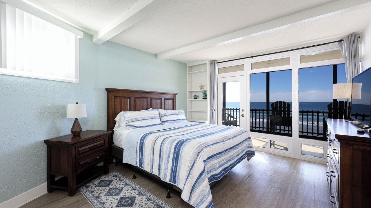 Photo of Bedroom in South Oceanside