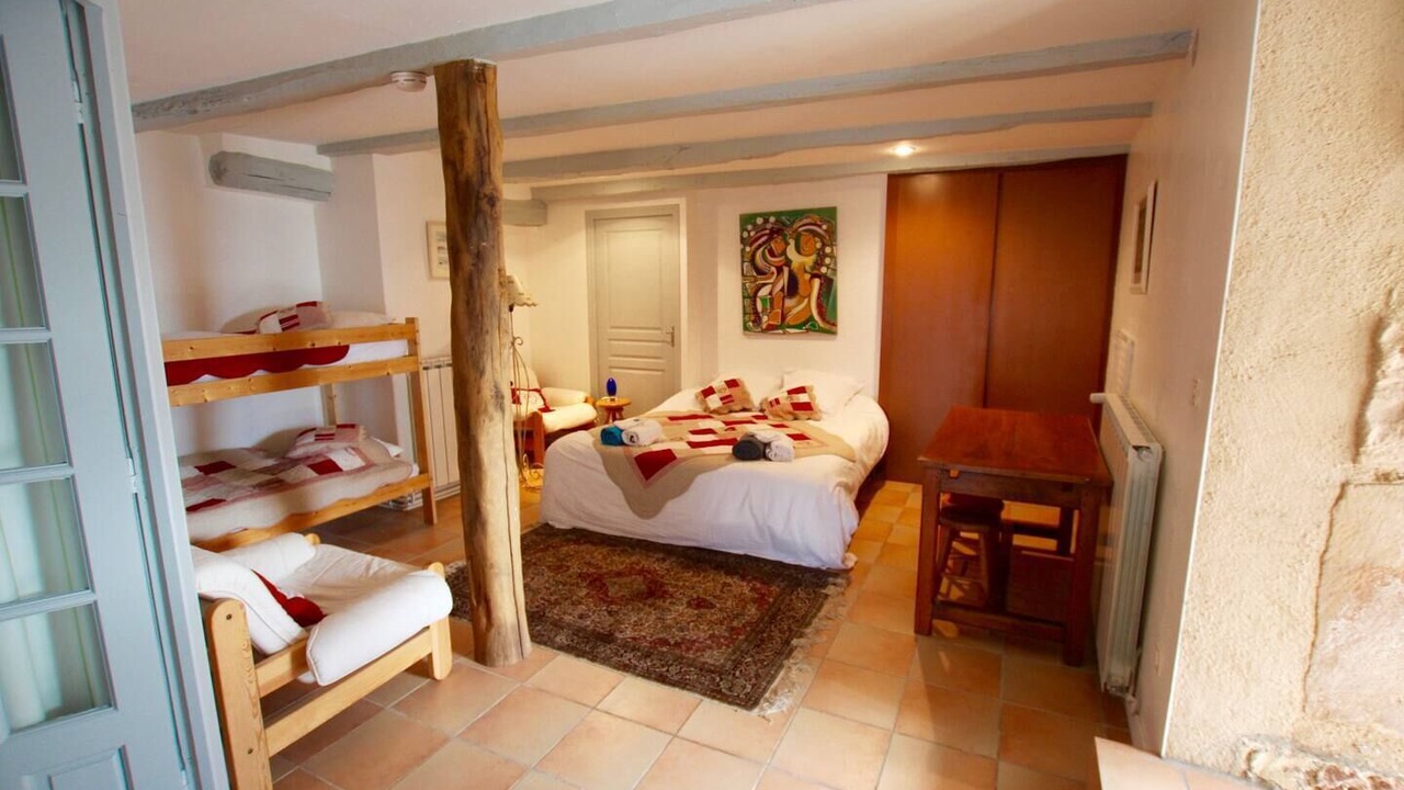 Photo of Bedroom in Saint-Remy