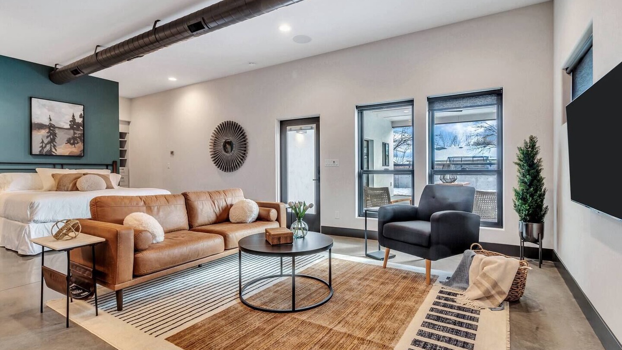 Photo of Others in Star