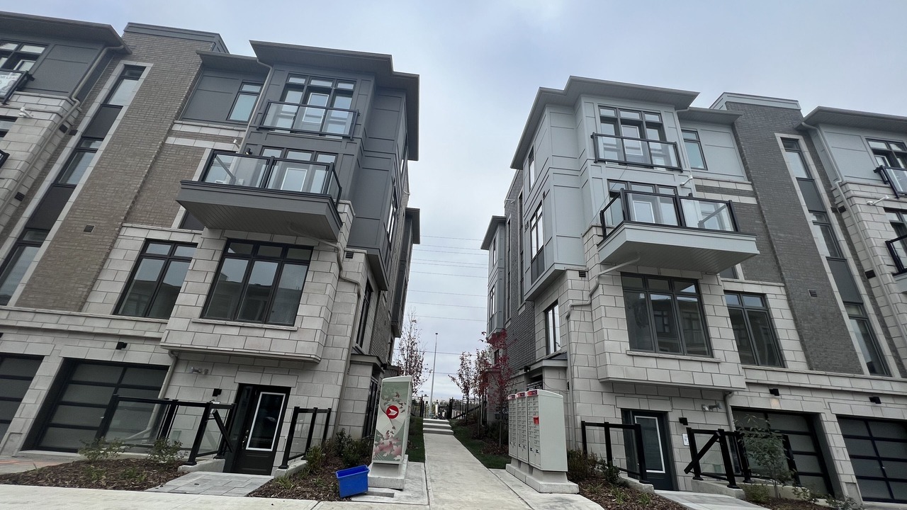 Photo of Outdoor in Brampton