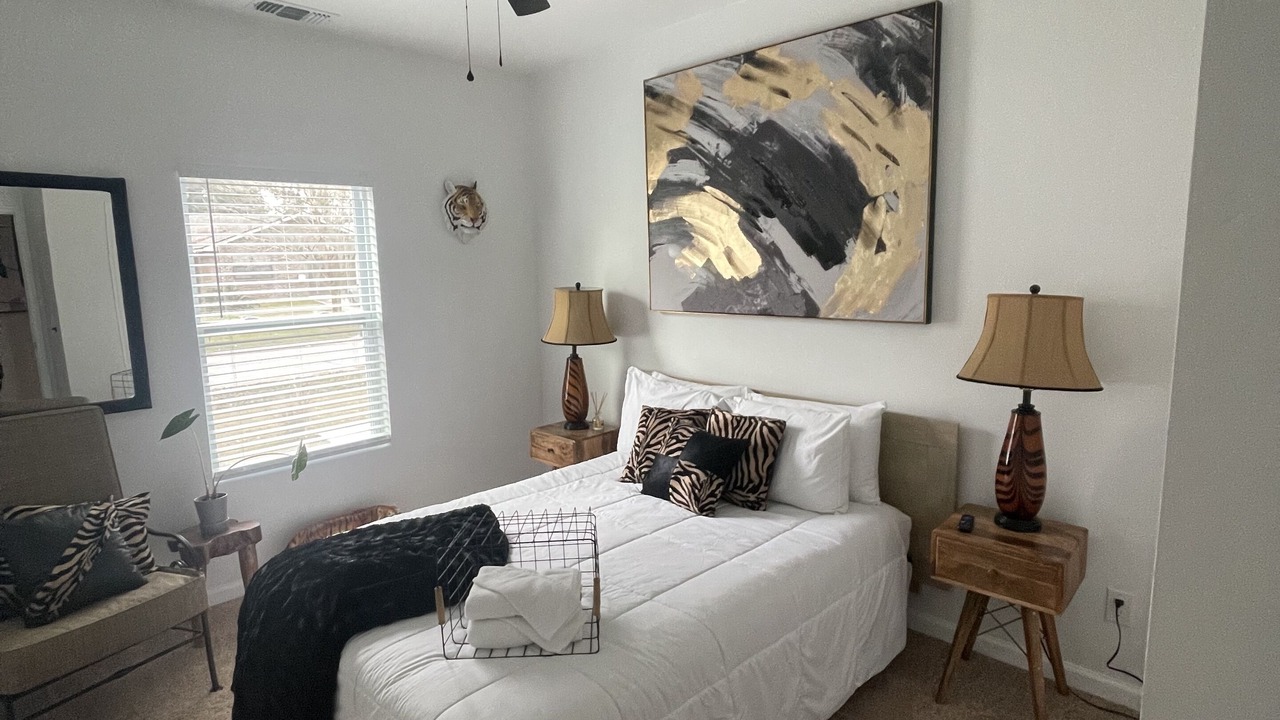 Photo of Bedroom in Garden City