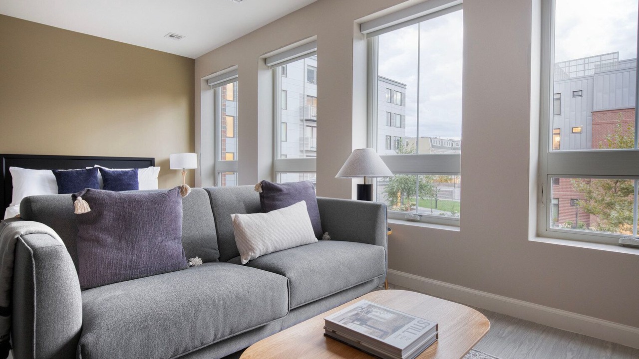 Photo of Livingroom in East Cambridge