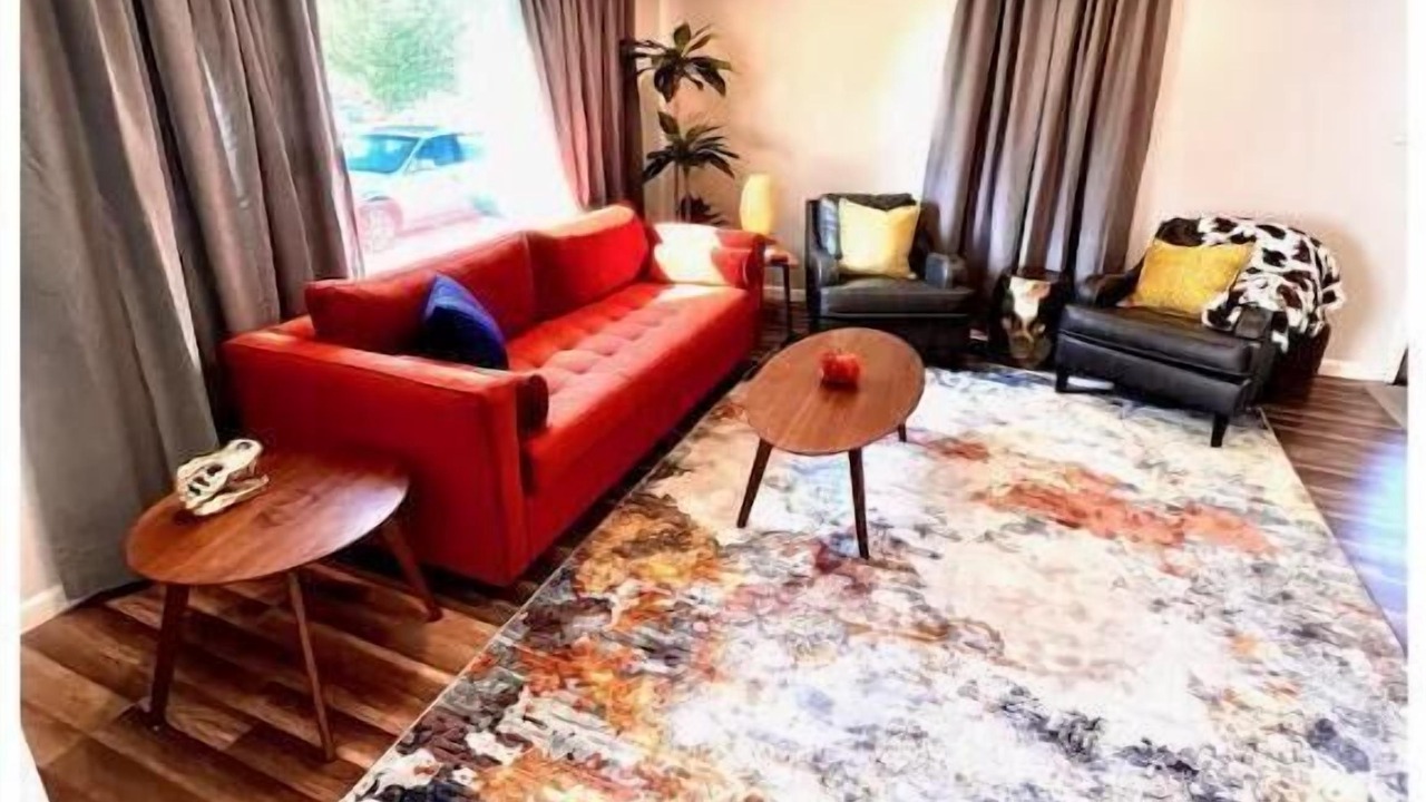 Photo of Livingroom in Dodge City