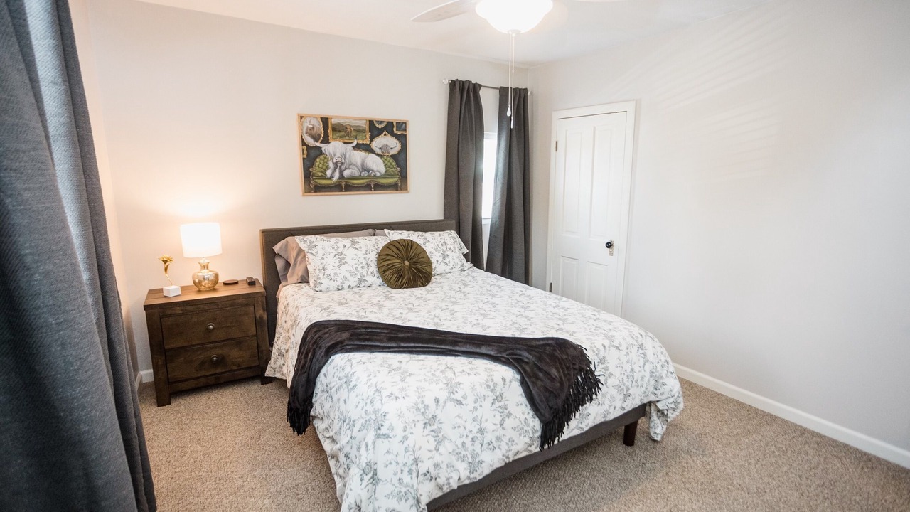 Photo of Bedroom in Dodge City