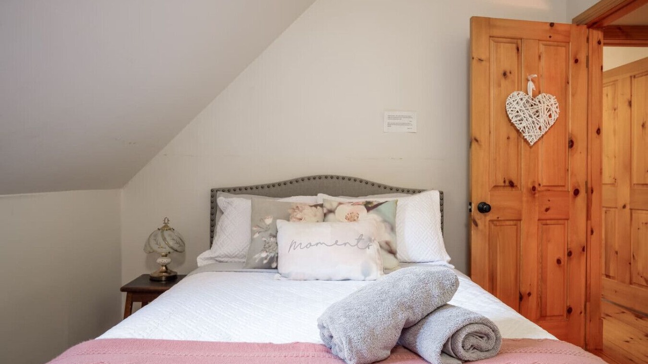 Photo of Bedroom in Entrelacs